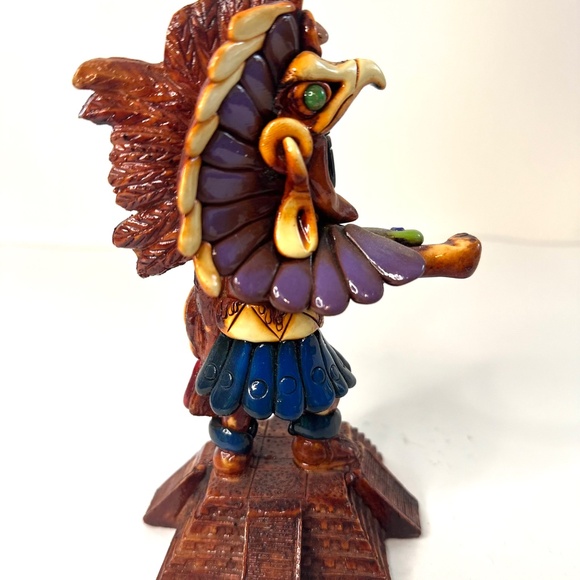 Mayan Statue 7” x 4” x 4” - Picture 2 of 4